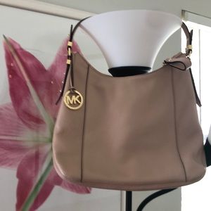 Michael Kors Bowery Bag